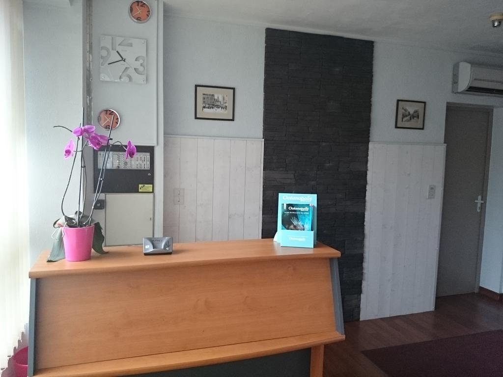 Hotel Tgv Quimper Ngoại thất bức ảnh