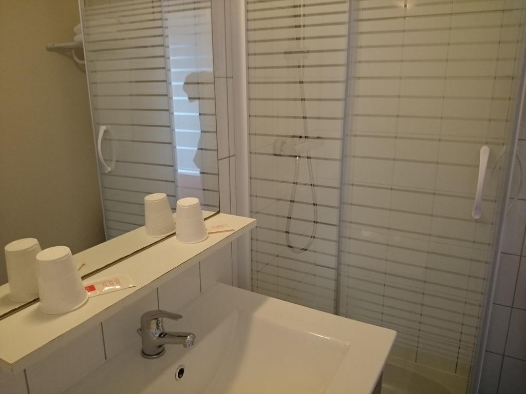Hotel Tgv Quimper Ngoại thất bức ảnh